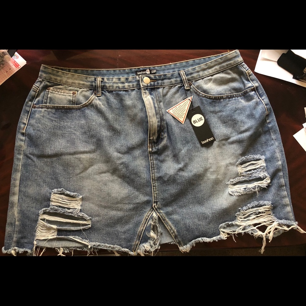Plus Size Denim Ripped Skirt